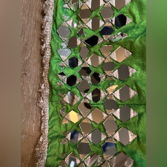 SOLD Preeti s Kapoor 3 pc lehenga set - Picture 8 of 12